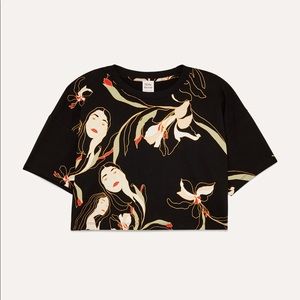 Aritzia Little Moon Ivy Crop T-shirt